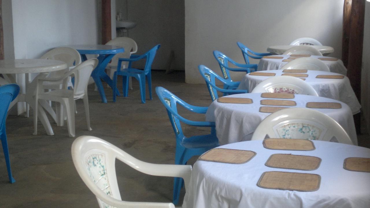 Prestige Holiday Resort Malindi Buitenkant foto
