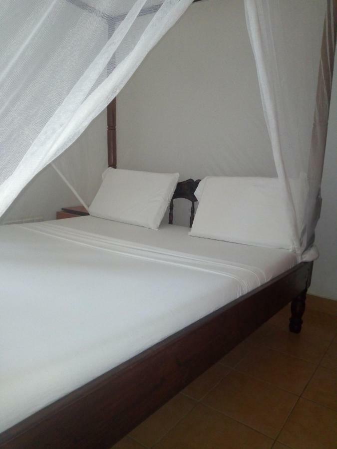 Prestige Holiday Resort Malindi Buitenkant foto
